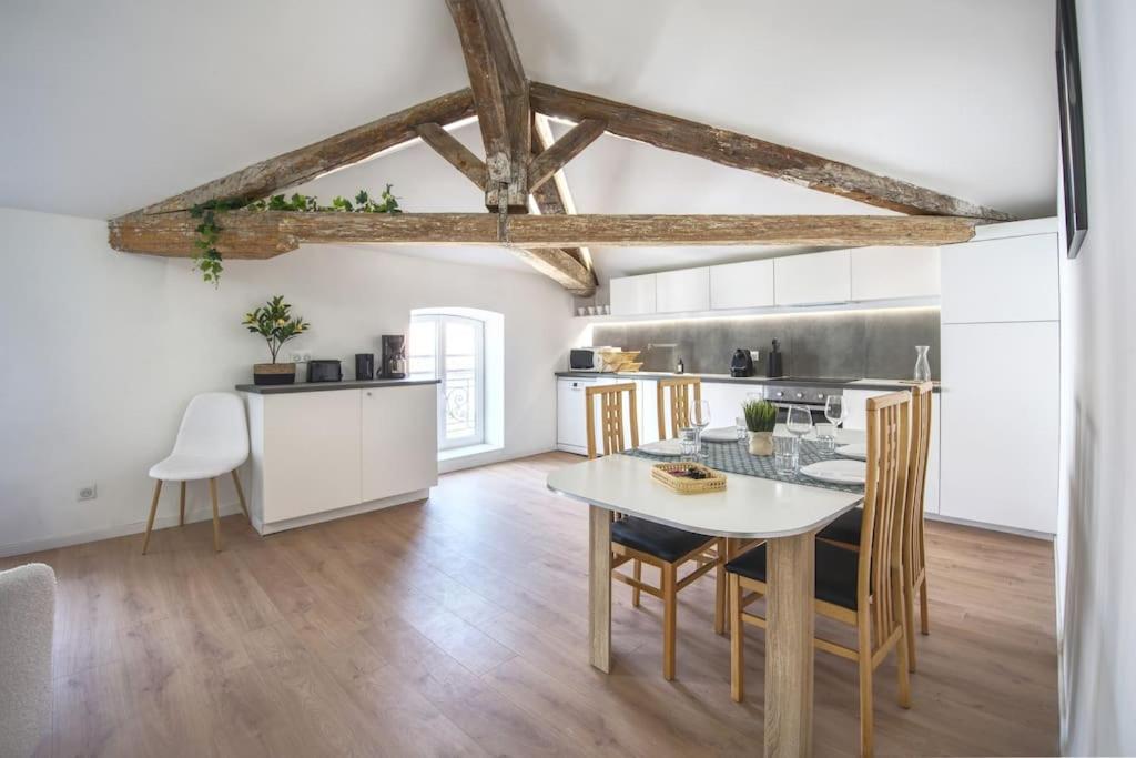 Superbe Appartement, Hypercentre, 4Chambres. Beziers Luaran gambar